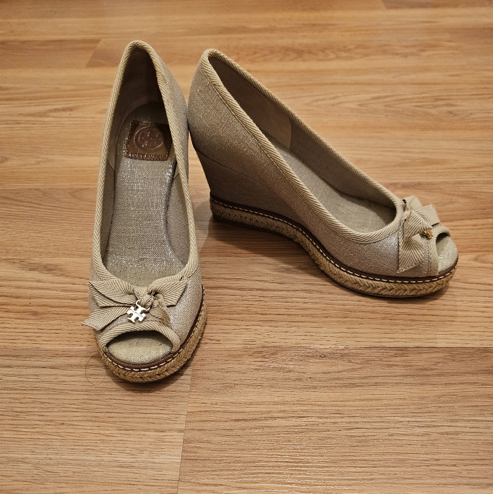Tory Burch Beige Peep-Toe Wedges